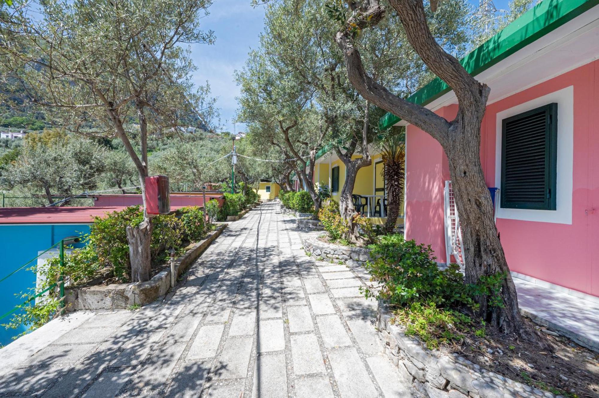 Camping Villaggio Nettuno Нерано Екстериор снимка