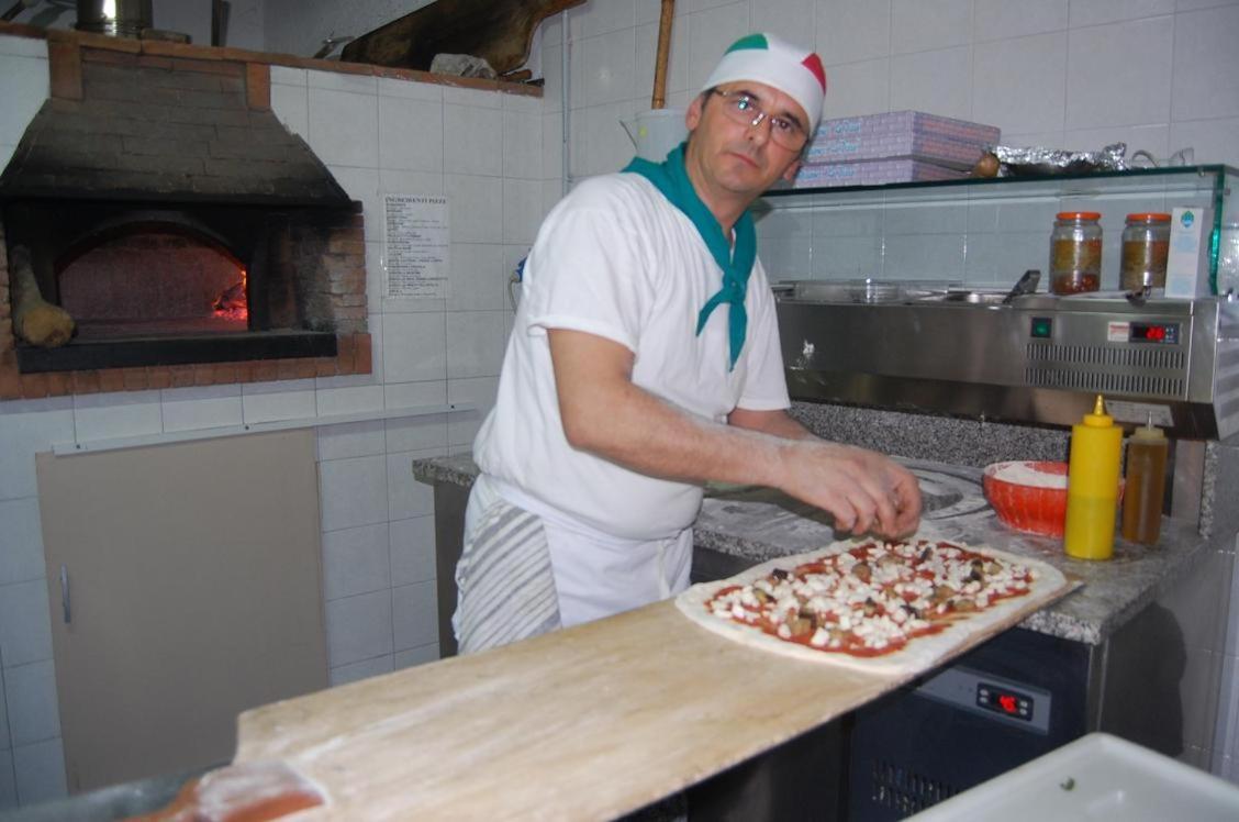 Camping Villaggio Nettuno Нерано Екстериор снимка