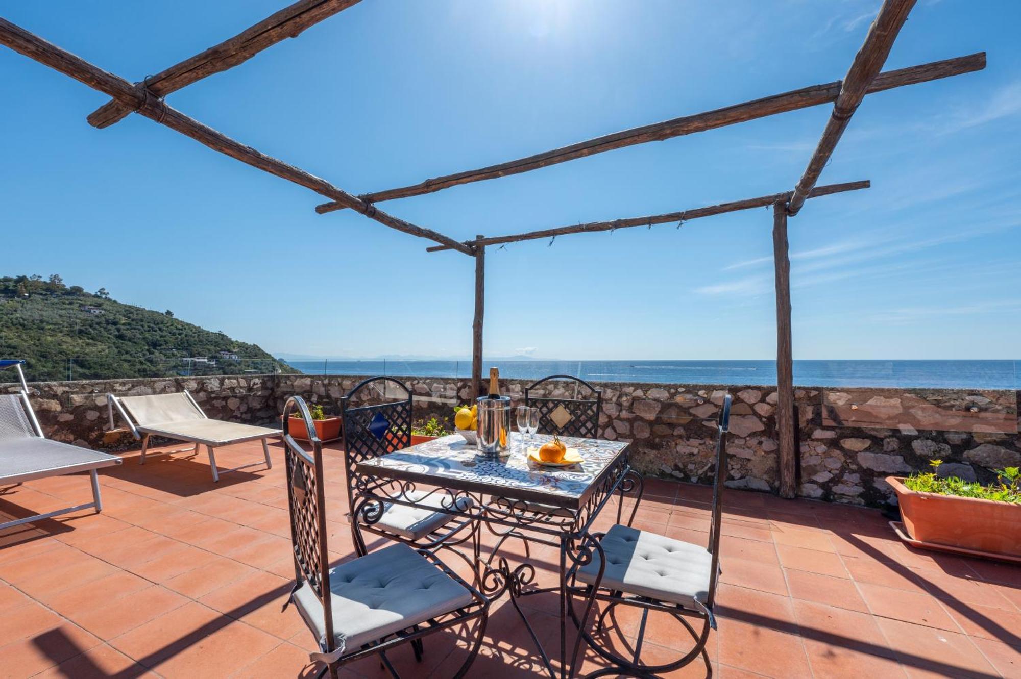 Camping Villaggio Nettuno Нерано Екстериор снимка